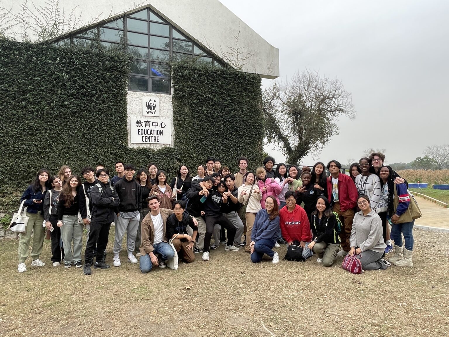 Student field trip to learn about biodiversity