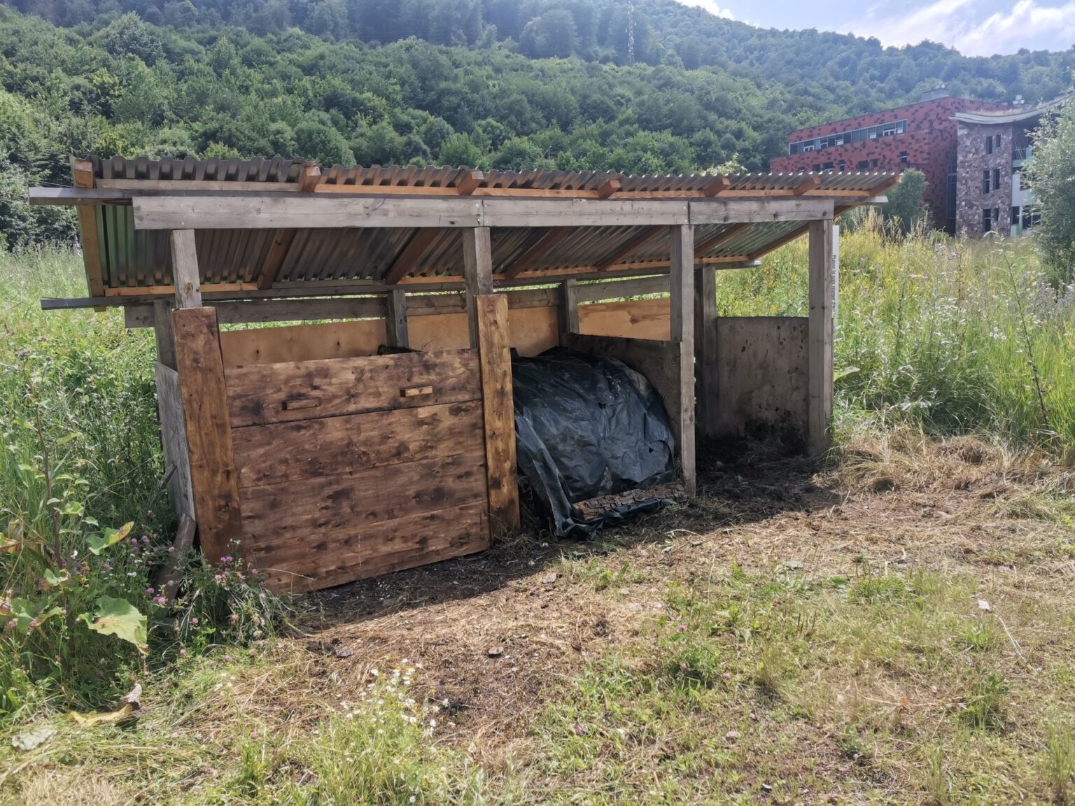 UWC Dilijan College initiates the Food Waste Composting Project